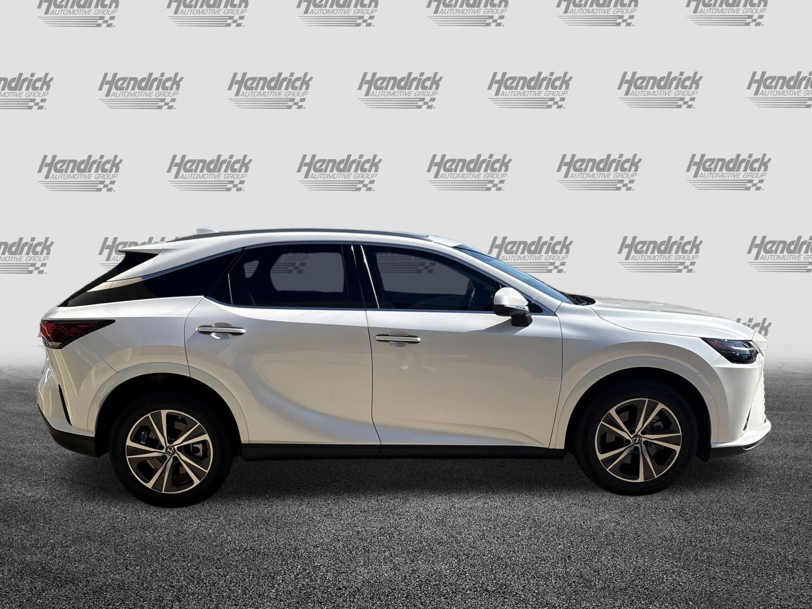 Used 2024 Lexus RX 350 Premium w/ Convenience Package FWD image 11