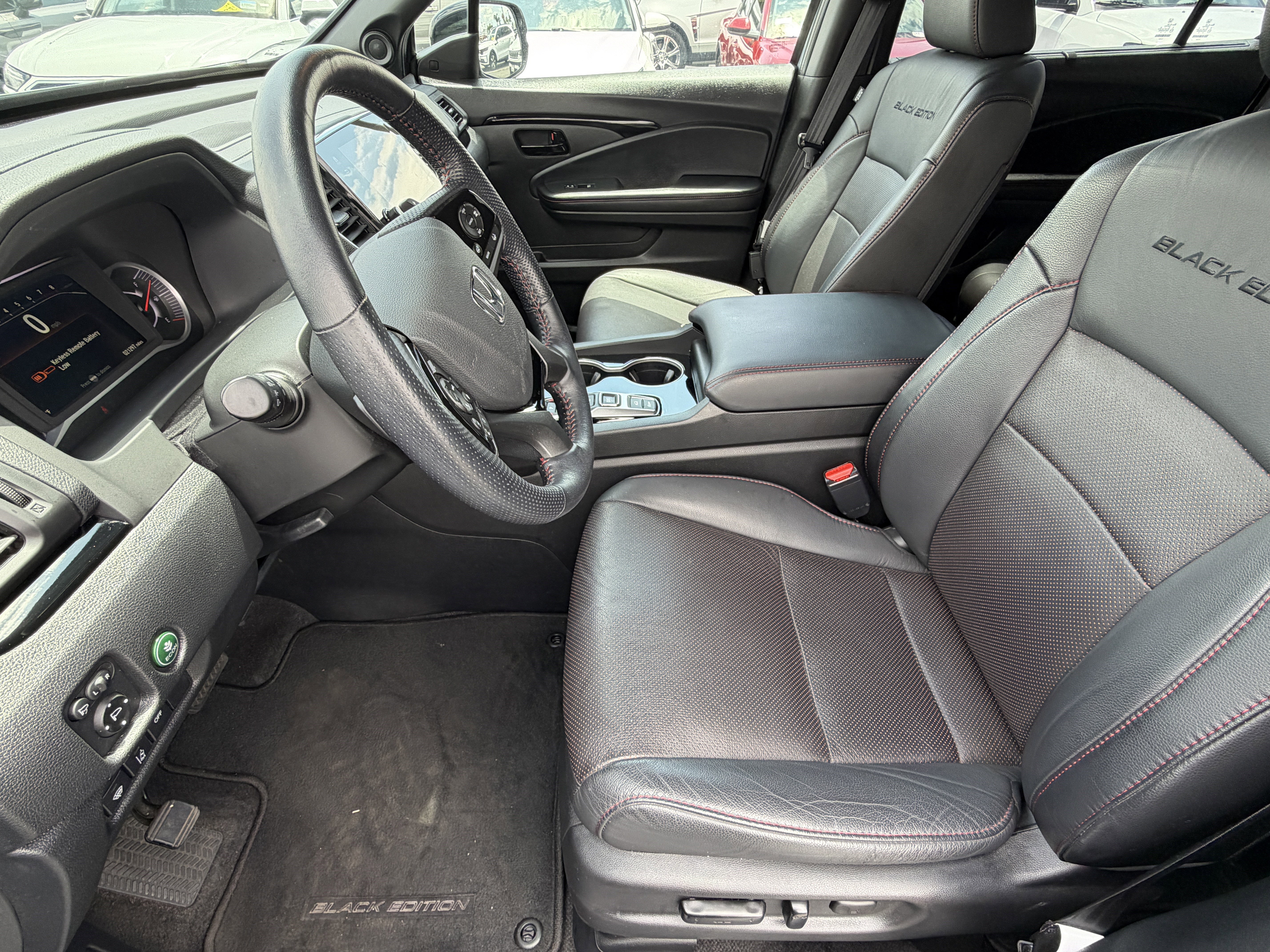 Used 2024 Honda Passport Black Edition image 11