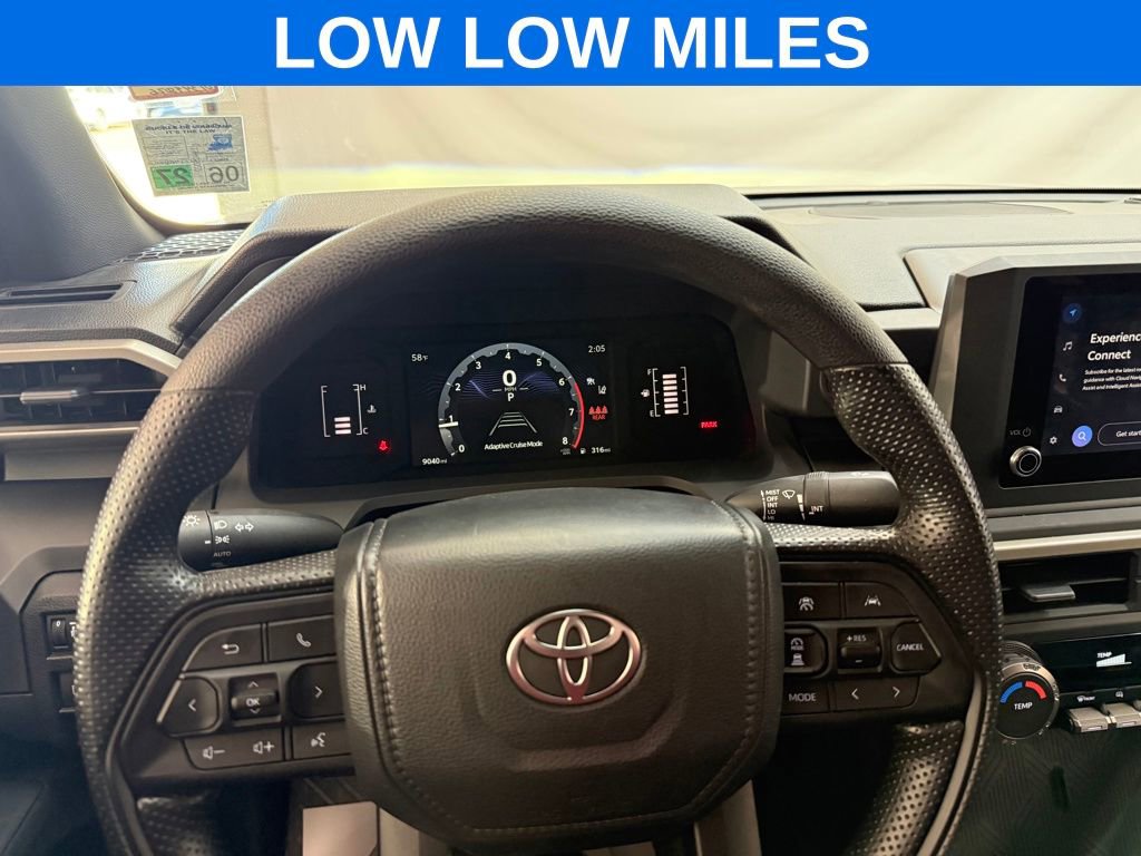 Used 2025 Toyota Tacoma SR image 13