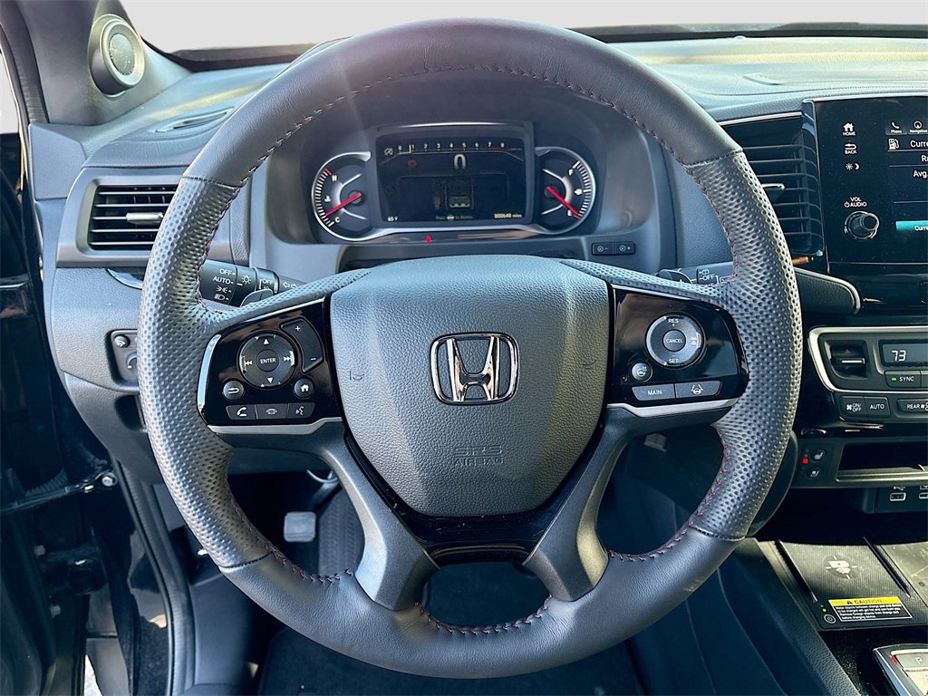 Used 2024 Honda Passport Black Edition image 11