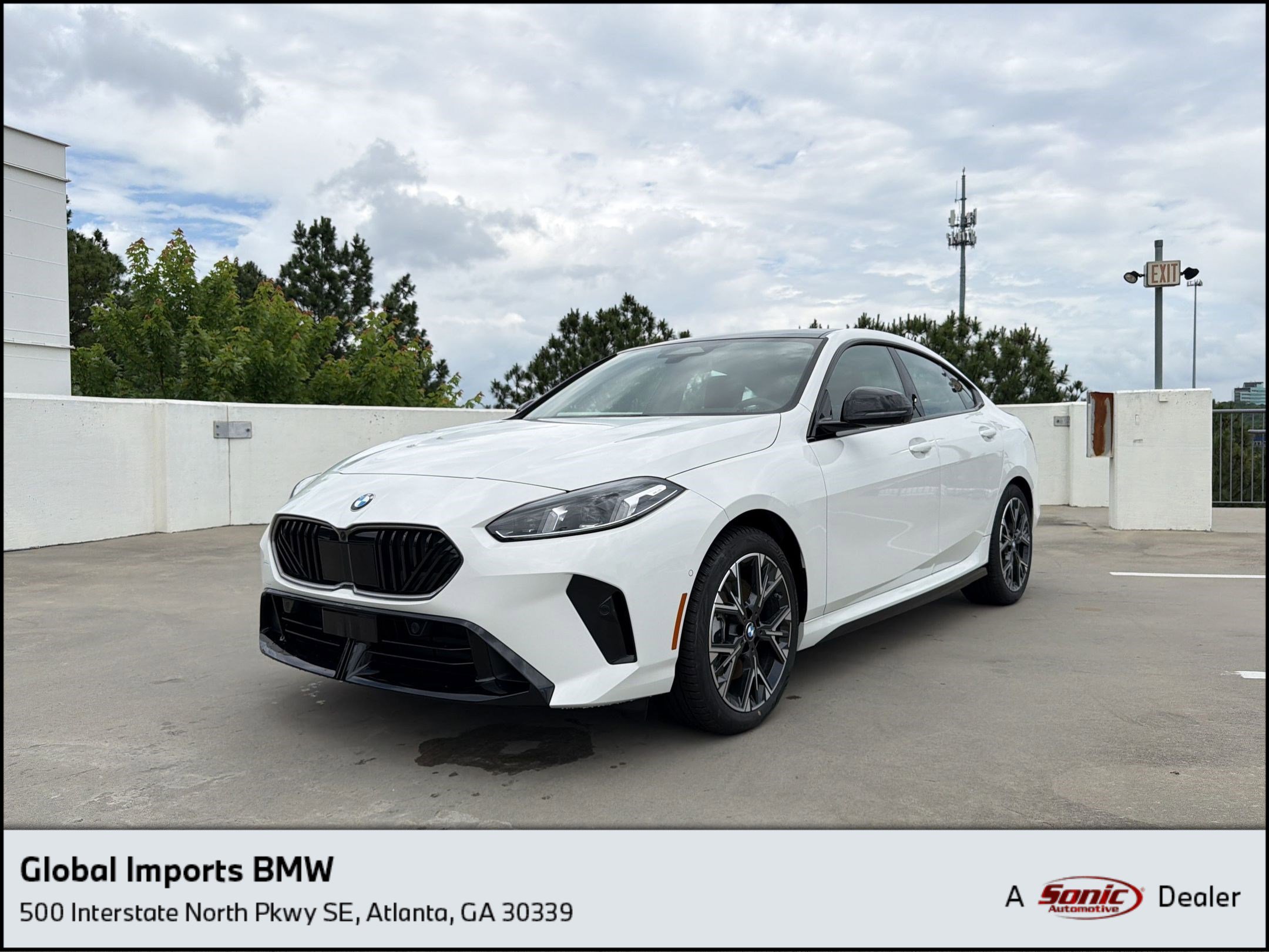 New 2026 BMW 228i xDrive w/ Technology Package