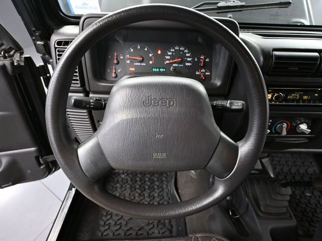 Used 2002 Jeep Wrangler X AWD/4WD image 21