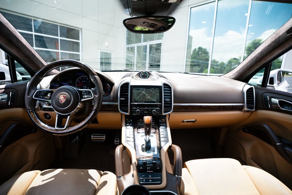 Used 2015 Porsche Cayenne Turbo AWD/4WD image 49