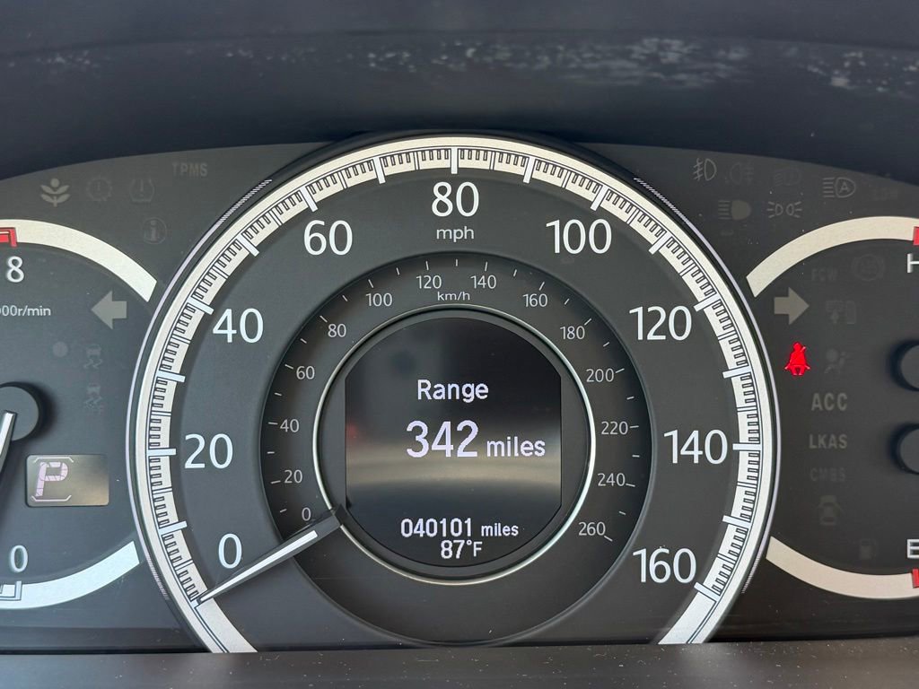 Used 2015 Honda Accord Touring image 4