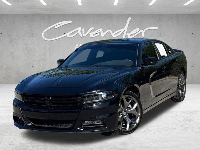 Used 2022 Dodge Charger SXT image 1