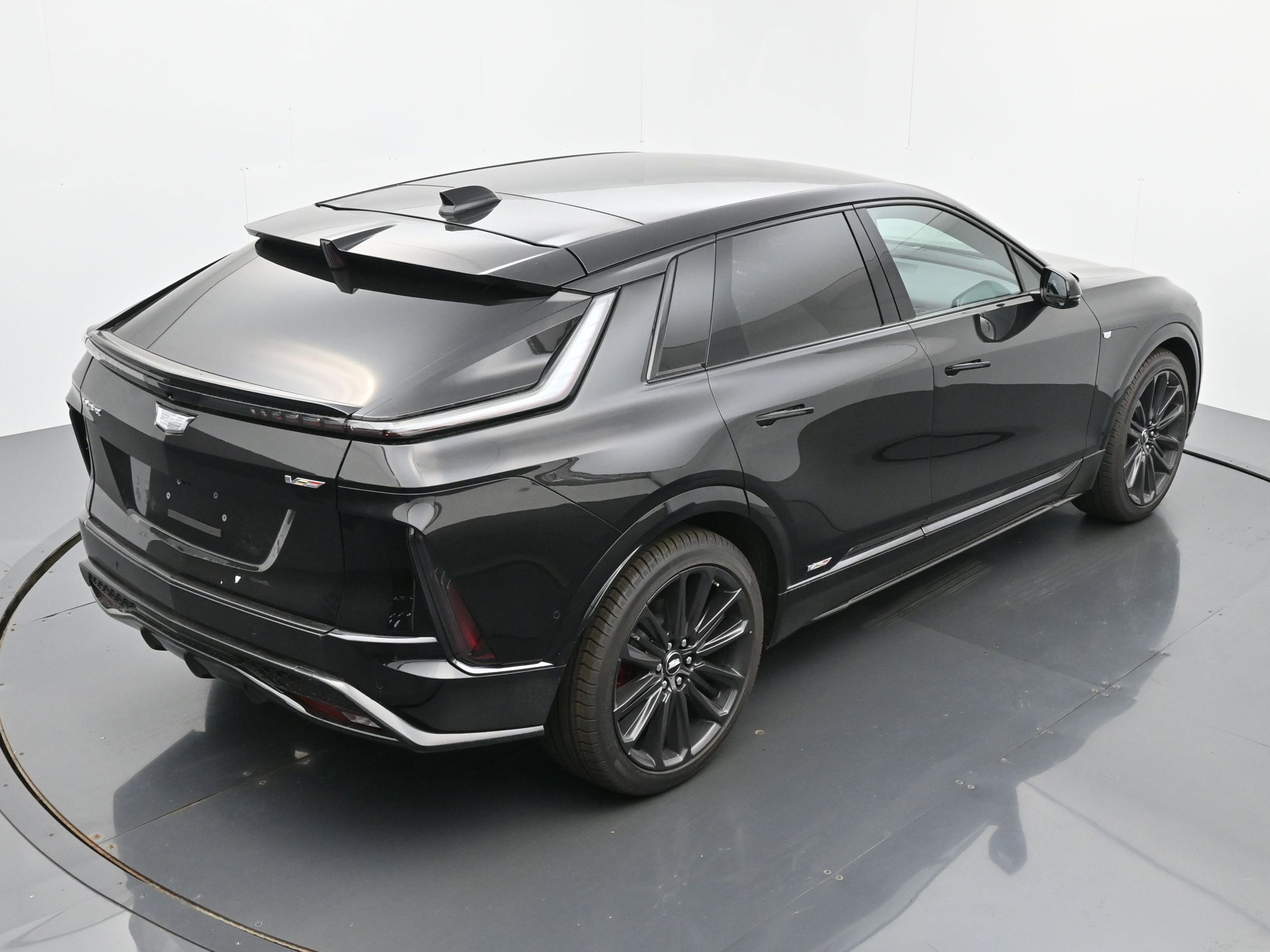 New 2026 Cadillac Lyriq V w/ LPO, Floor Liner Package image 27