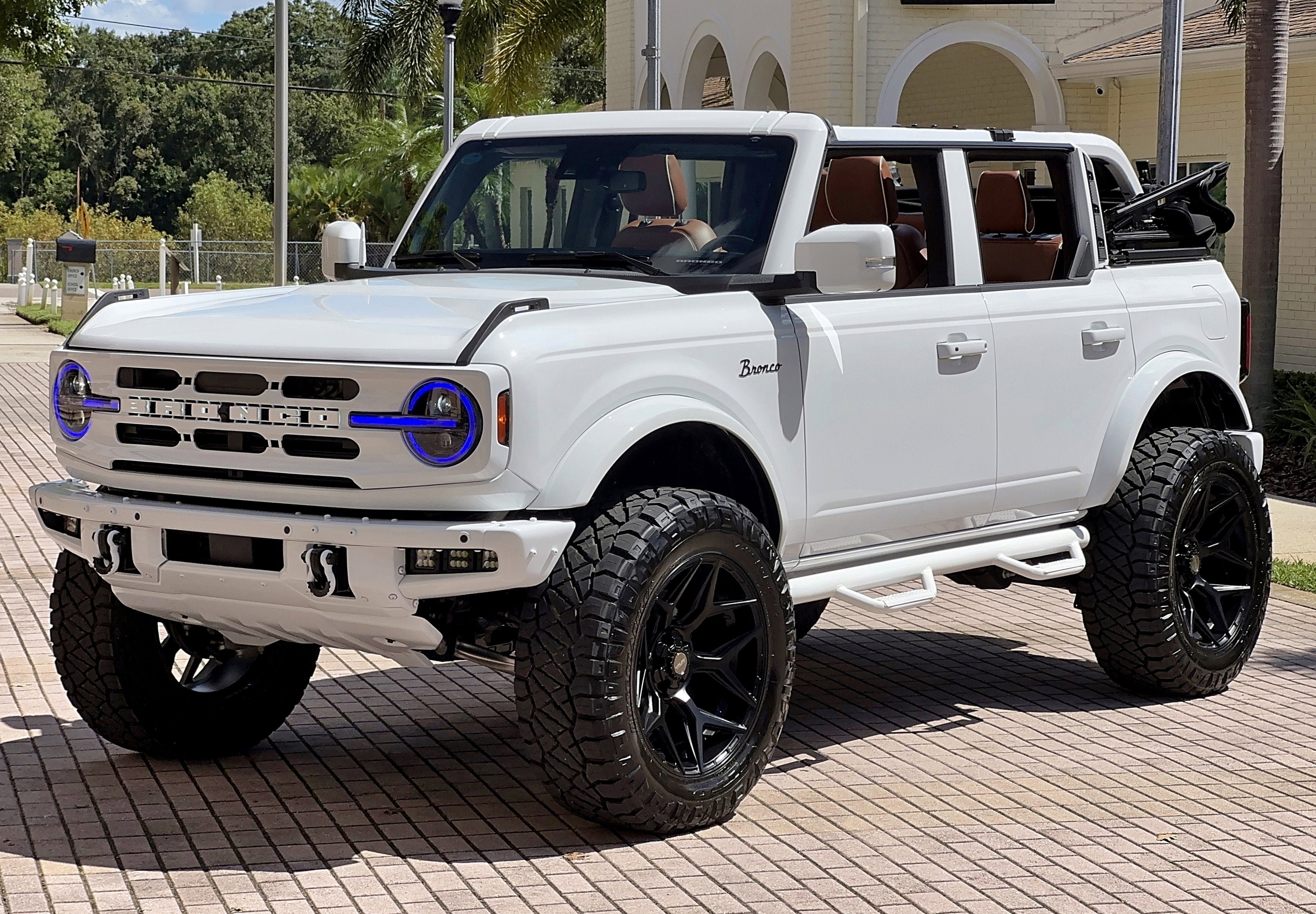 Used 2024 Ford Bronco Outer Banks image 52