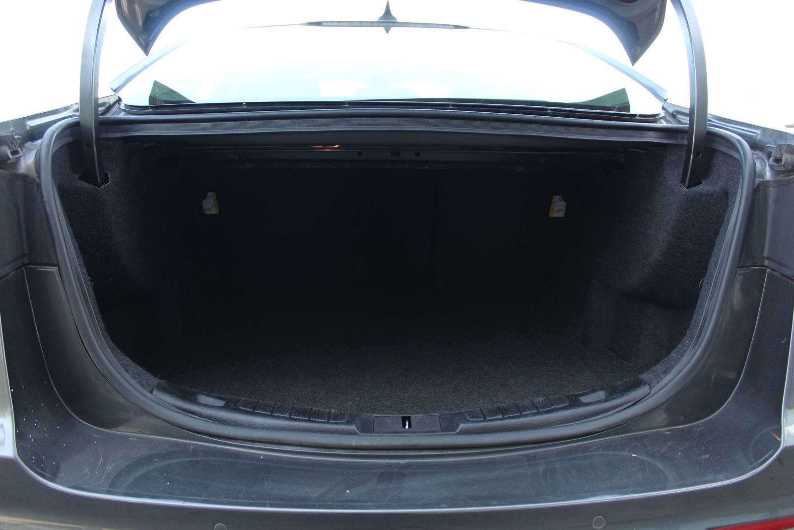 Used 2020 Ford Fusion SE image 21