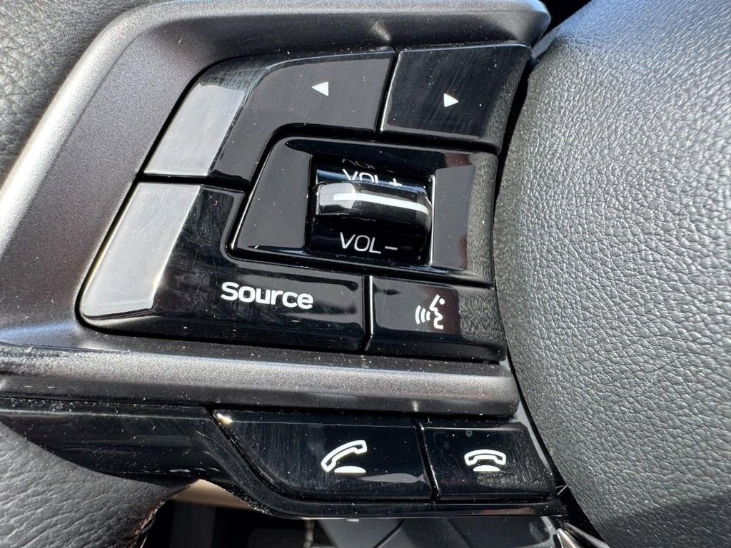 Used 2019 Subaru Outback 3.6R Limited image 18