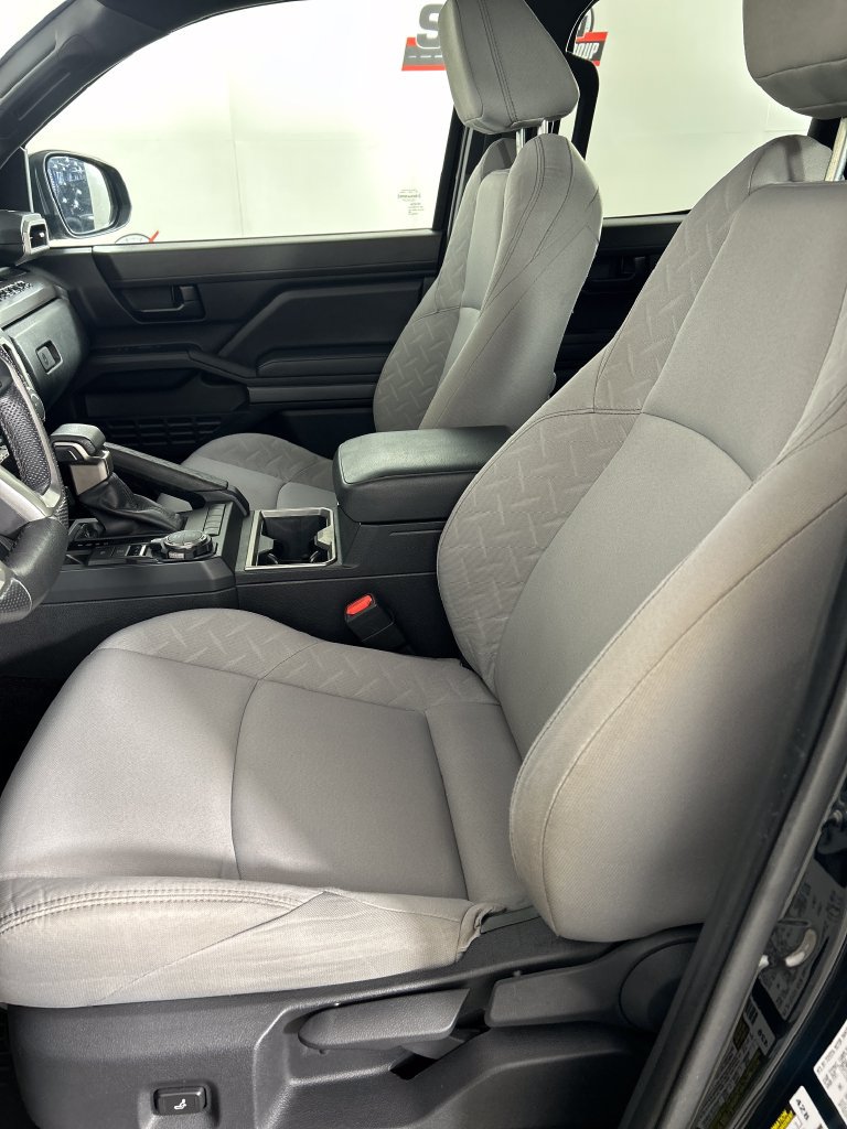 Used 2024 Toyota Tacoma SR5 AWD/4WD image 13