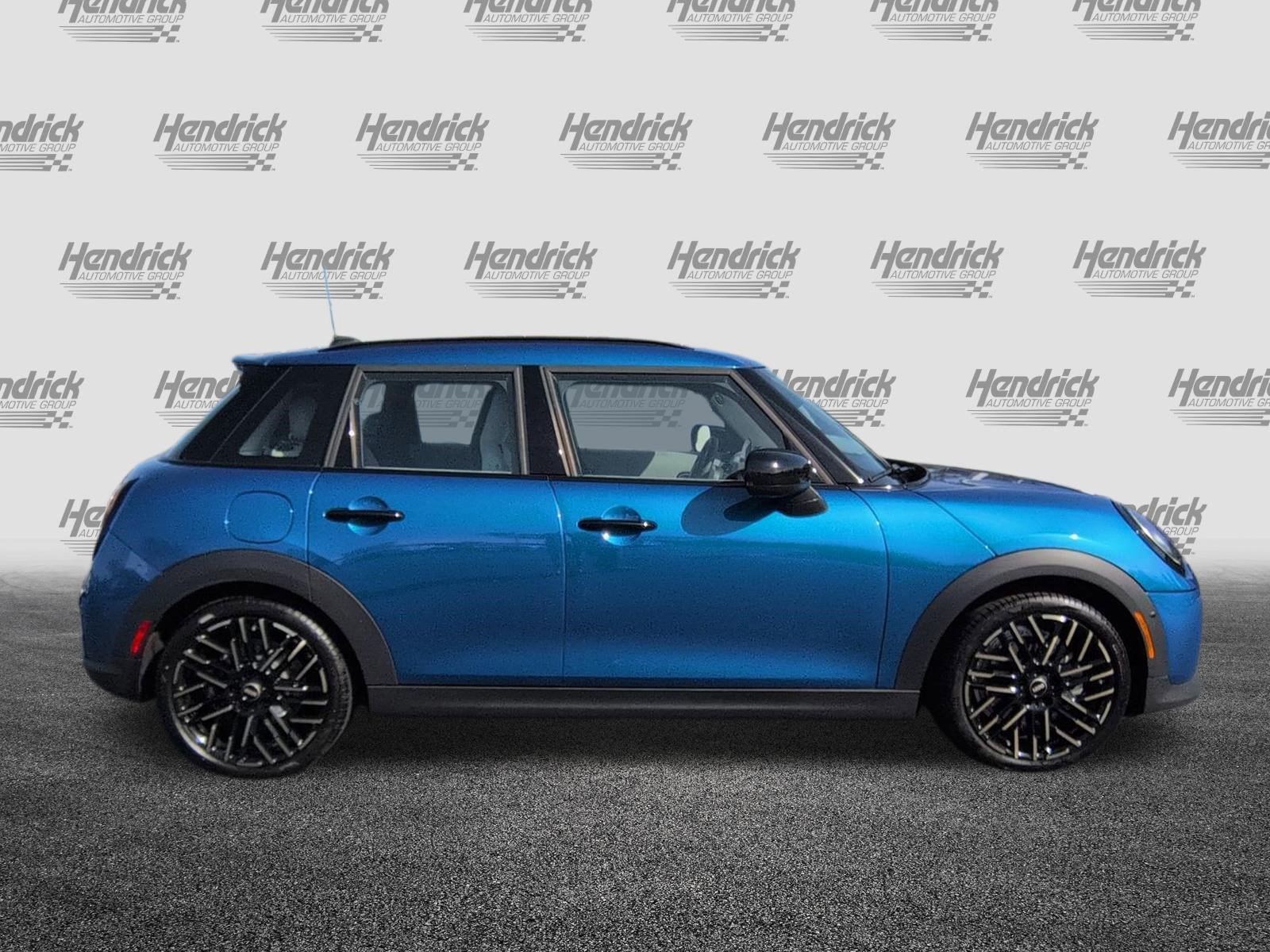 Used 2025 MINI Cooper S FWD image 11