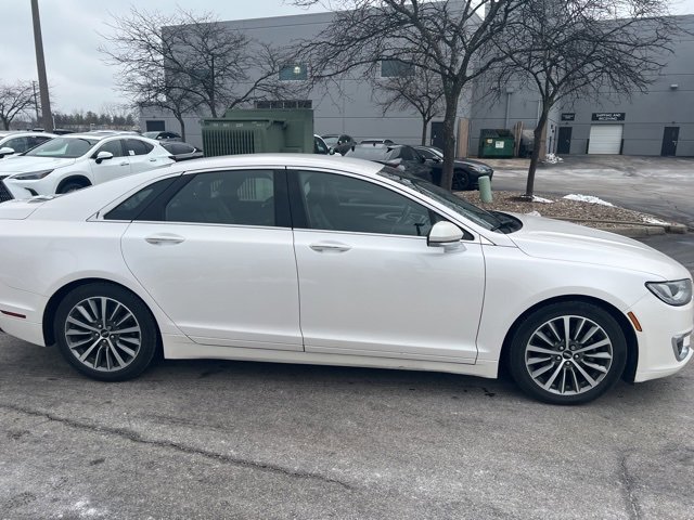 Used 2018 Lincoln MKZ Select w/ Select Plus Package image 2