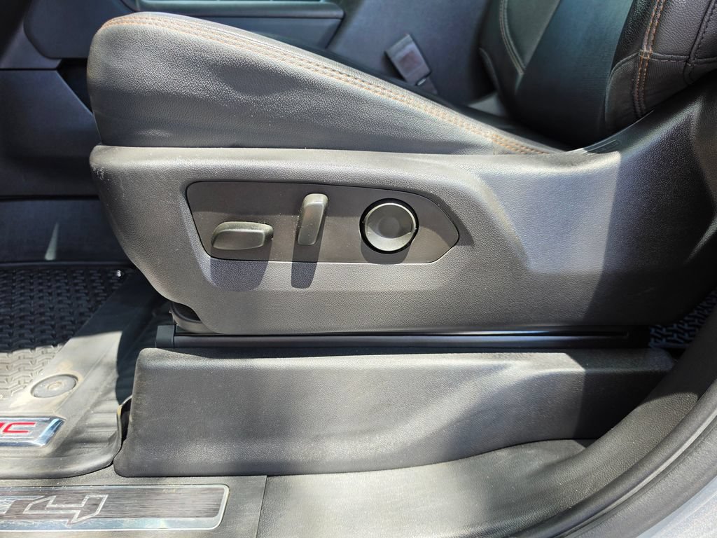Used 2024 GMC Sierra 2500 AT4 w/ AT4 Premium Plus Package AWD/4WD image 20
