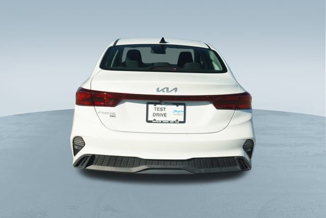 Used 2024 Kia Forte LX image 8