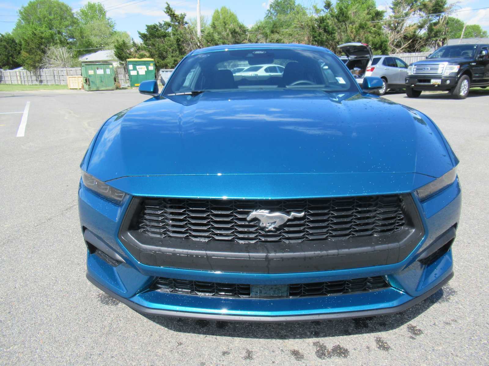 Used 2026 Ford Mustang Coupe RWD image 2