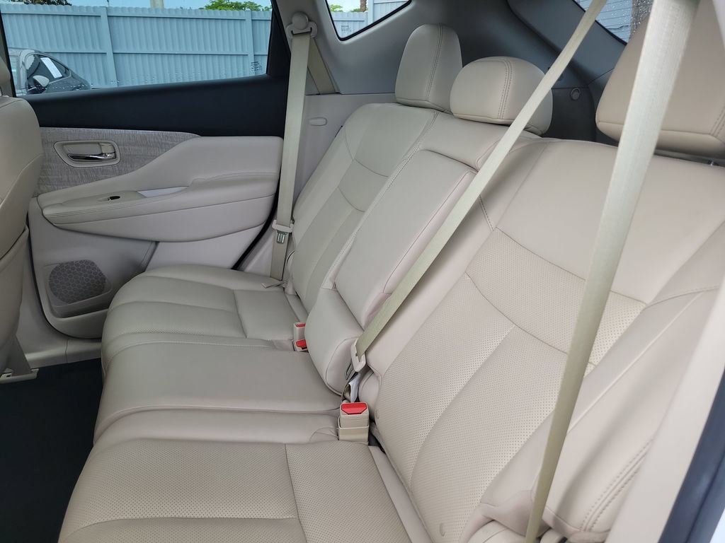 Used 2019 Nissan Murano SL w/ SL Technology Package AWD/4WD image 16