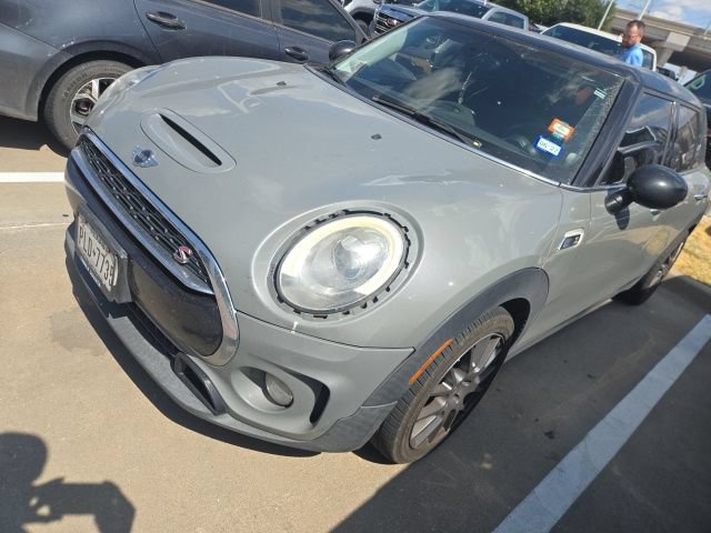 Used 2018 MINI Cooper Clubman S FWD image 2