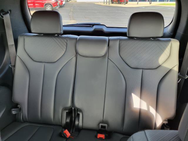 Used 2025 Hyundai Palisade SEL AWD/4WD image 31