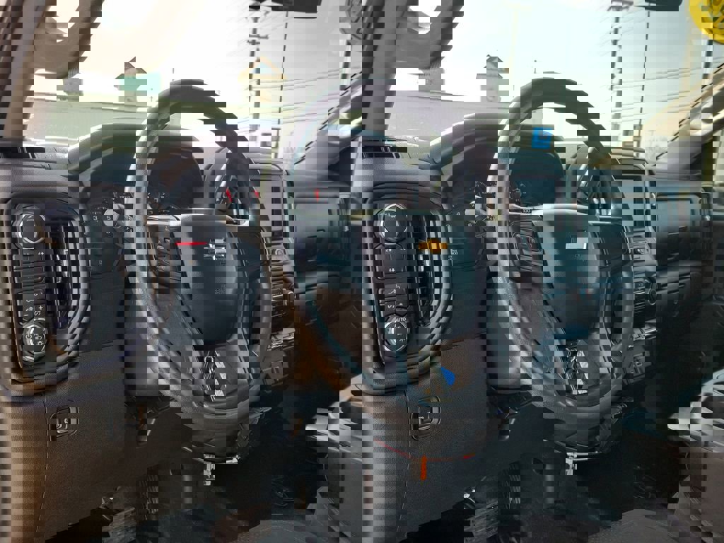 Used 2022 Chevrolet Silverado 2500 W/T w/ WT Convenience Package image 17