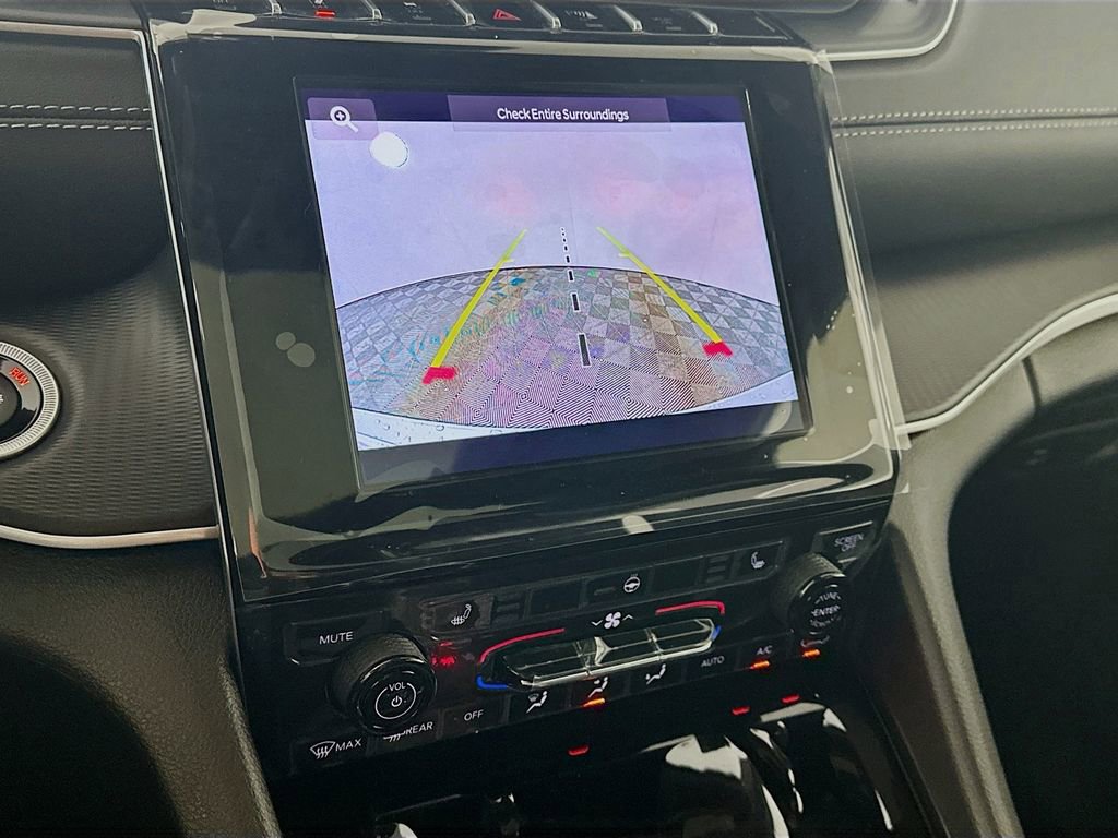 New 2025 Jeep Grand Cherokee Altitude image 15