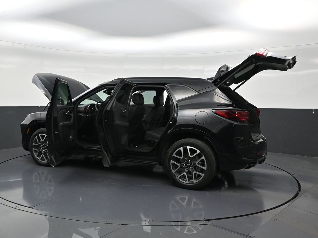 Used 2024 Chevrolet Blazer RS w/ Enhanced Convenience Package FWD image 31