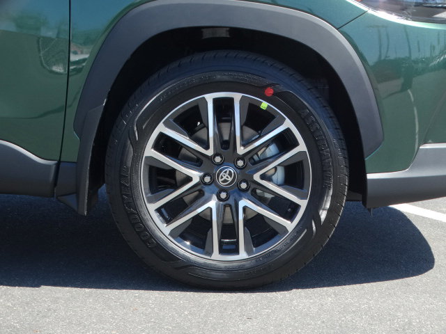 New 2026 Toyota Corolla Cross XLE image 4