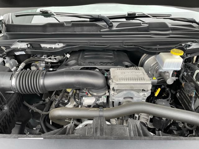 Used 2023 RAM 1500 Big Horn AWD/4WD image 32
