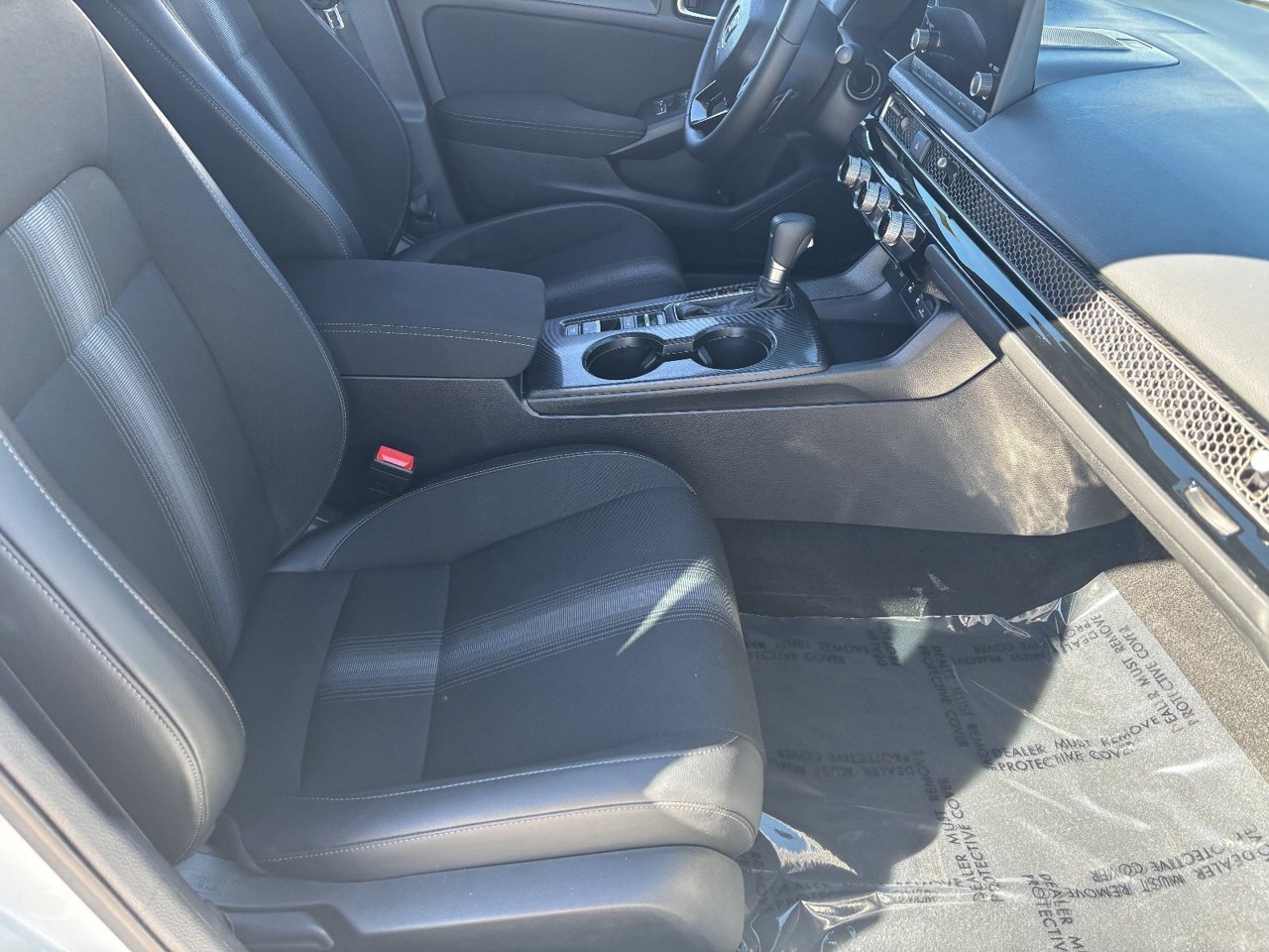Certified 2025 Honda Civic Sport image 9