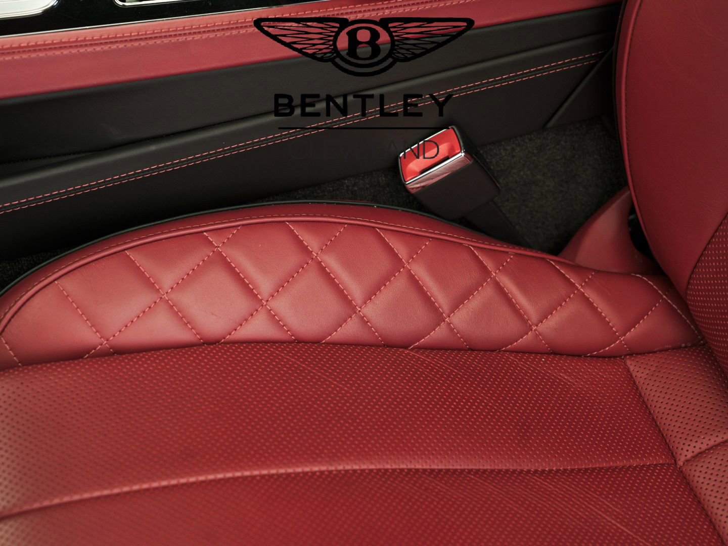 Used 2021 Bentley Continental GT image 9