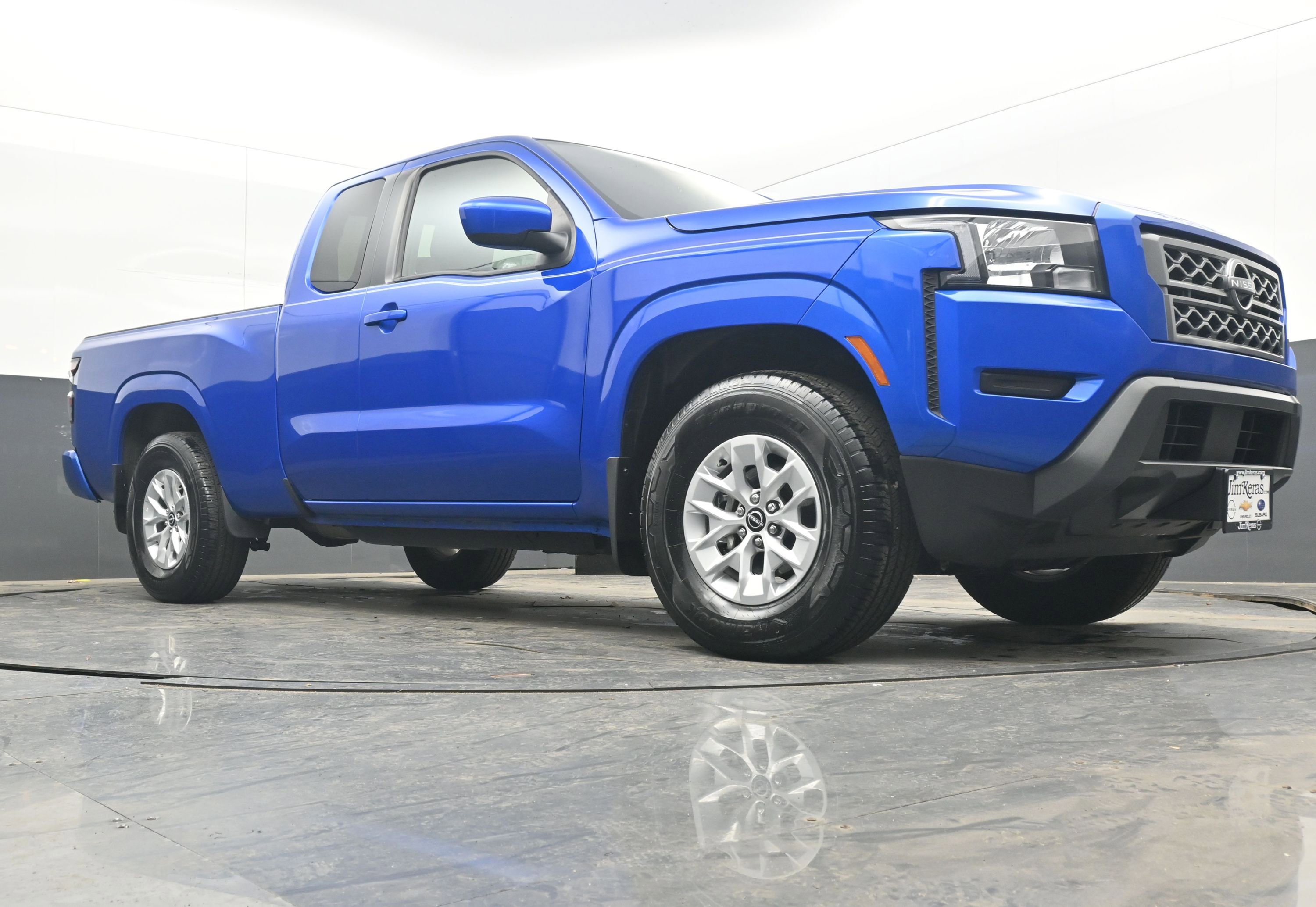 Certified 2024 Nissan Frontier SV image 23