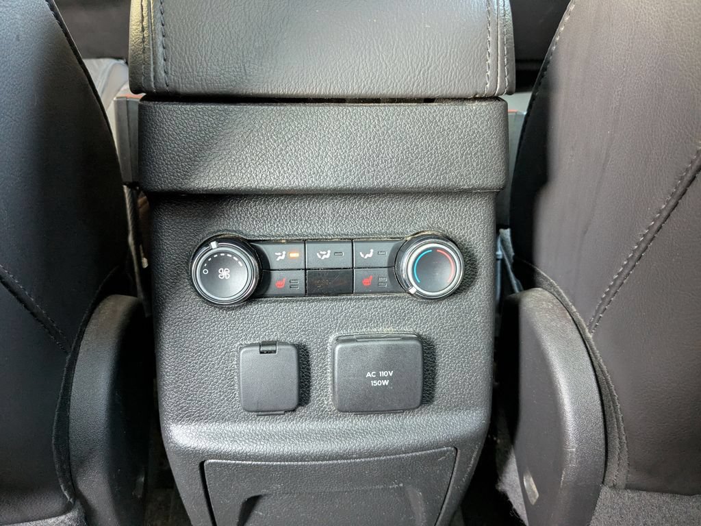 Used 2015 Ford Explorer Limited w/ Equipment Group 302A AWD/4WD image 32