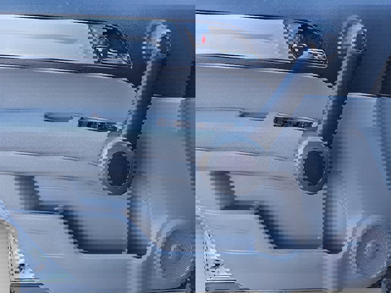 Used 2010 Honda CR-V LX image 24