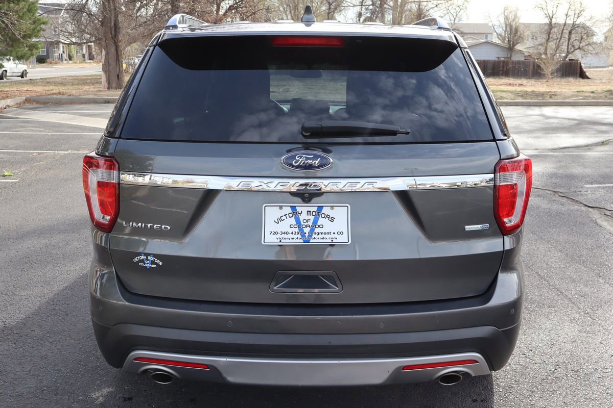 Used 2016 Ford Explorer Limited image 6