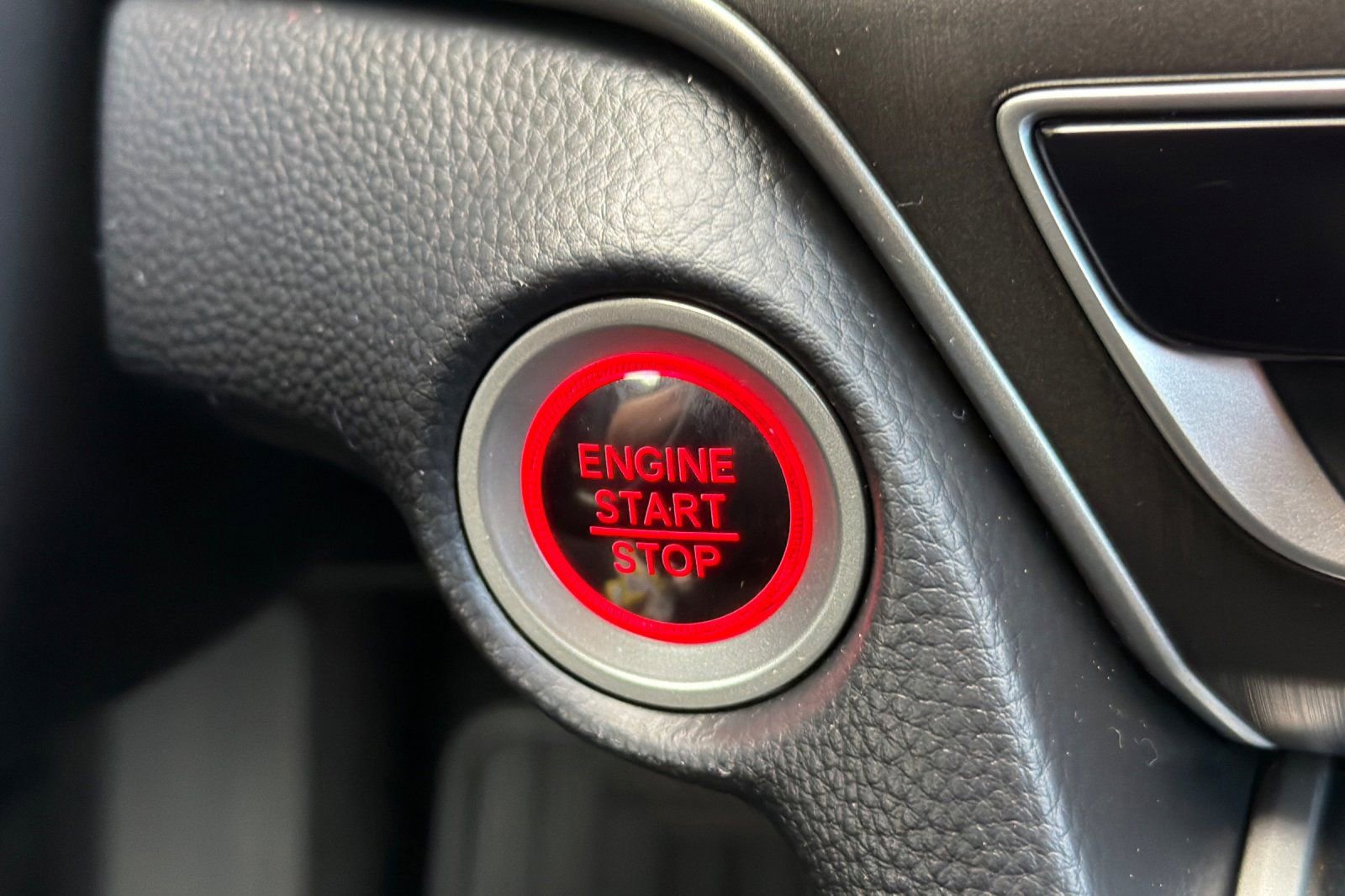 Used 2018 Honda Accord LX image 18