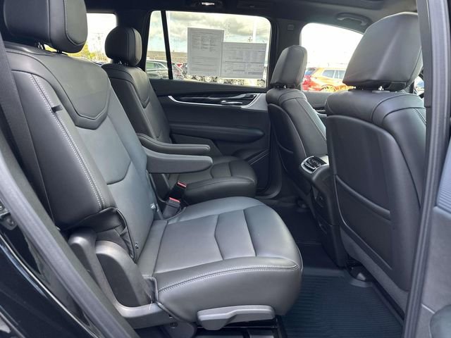 Certified 2024 Cadillac XT6 Premium Luxury w/ LPO, Floor Liner Package AWD/4WD image 25