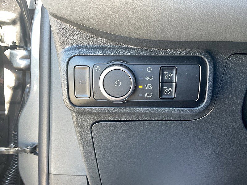 Used 2025 Ford Explorer ST image 51