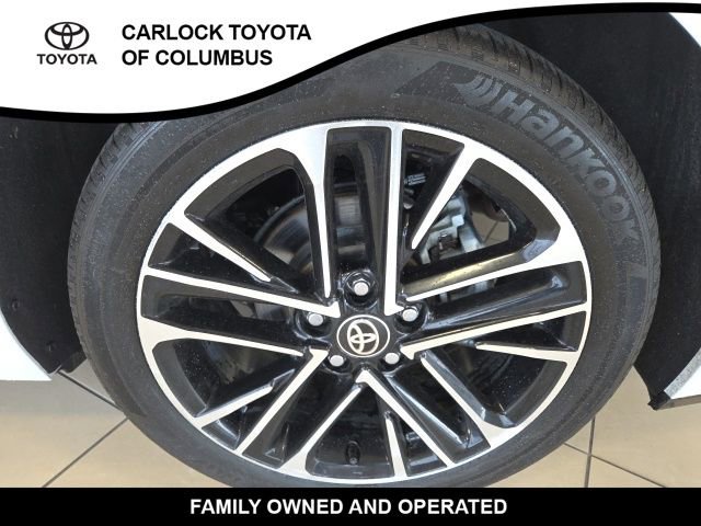 Used 2025 Toyota Camry XLE w/ Premium Plus Package image 10