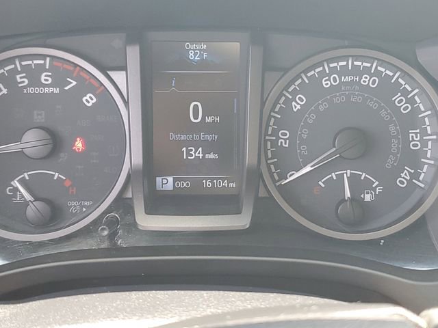 Used 2021 Toyota Tacoma TRD Sport AWD/4WD image 24