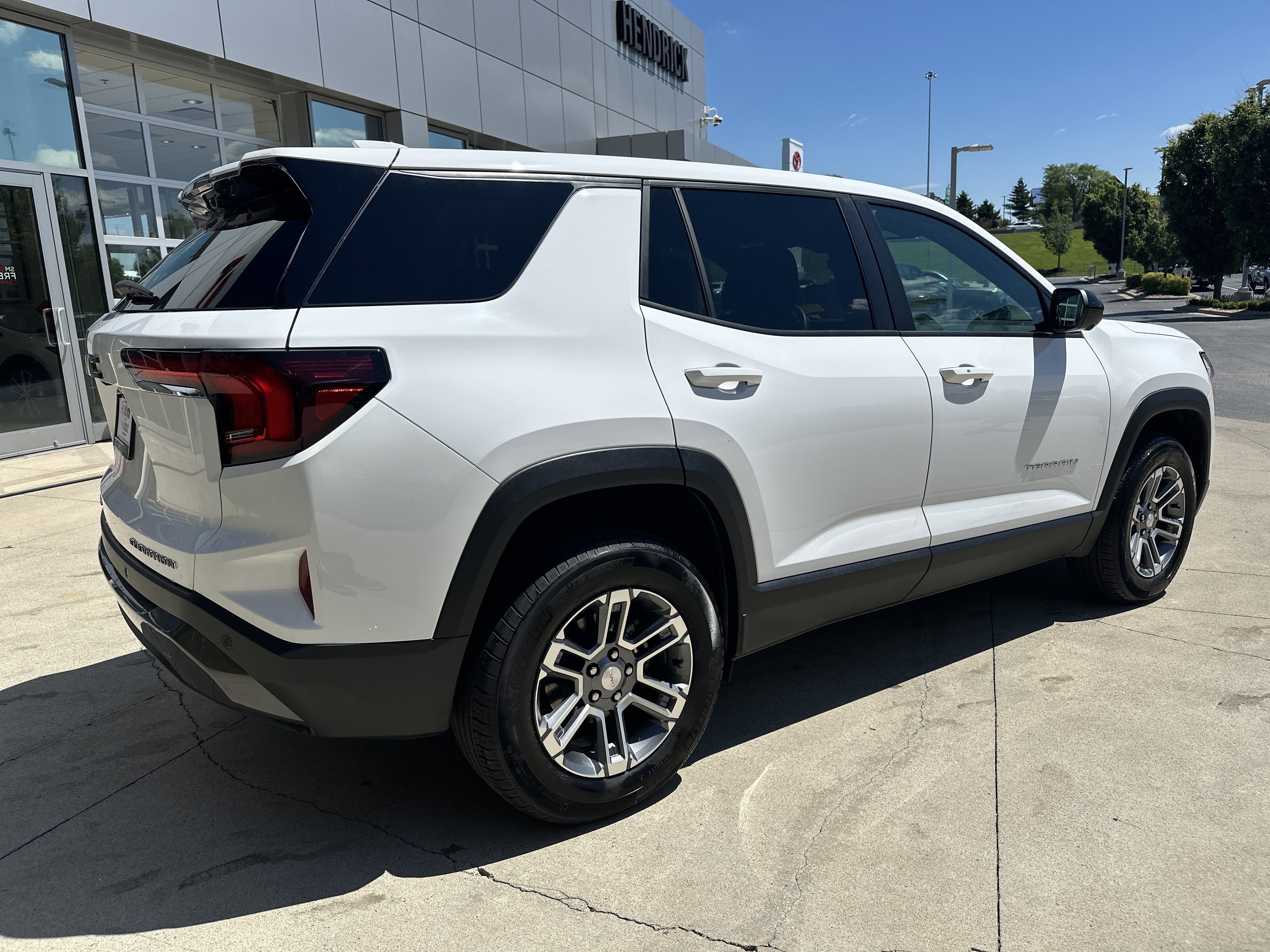 Used 2026 GMC Terrain Elevation w/ Technology Package II AWD/4WD image 6