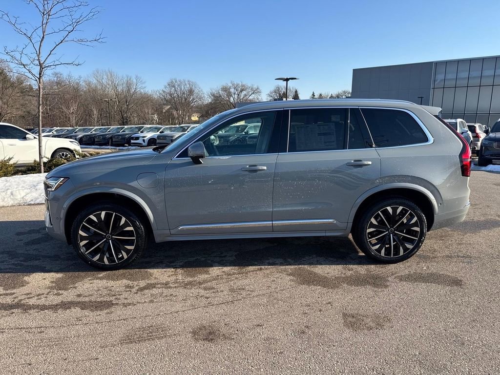 New 2026 Volvo XC90 T8 Ultra w/ Protection Package Premier image 2