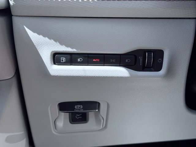 New 2026 Jeep Cherokee Limited AWD/4WD image 32