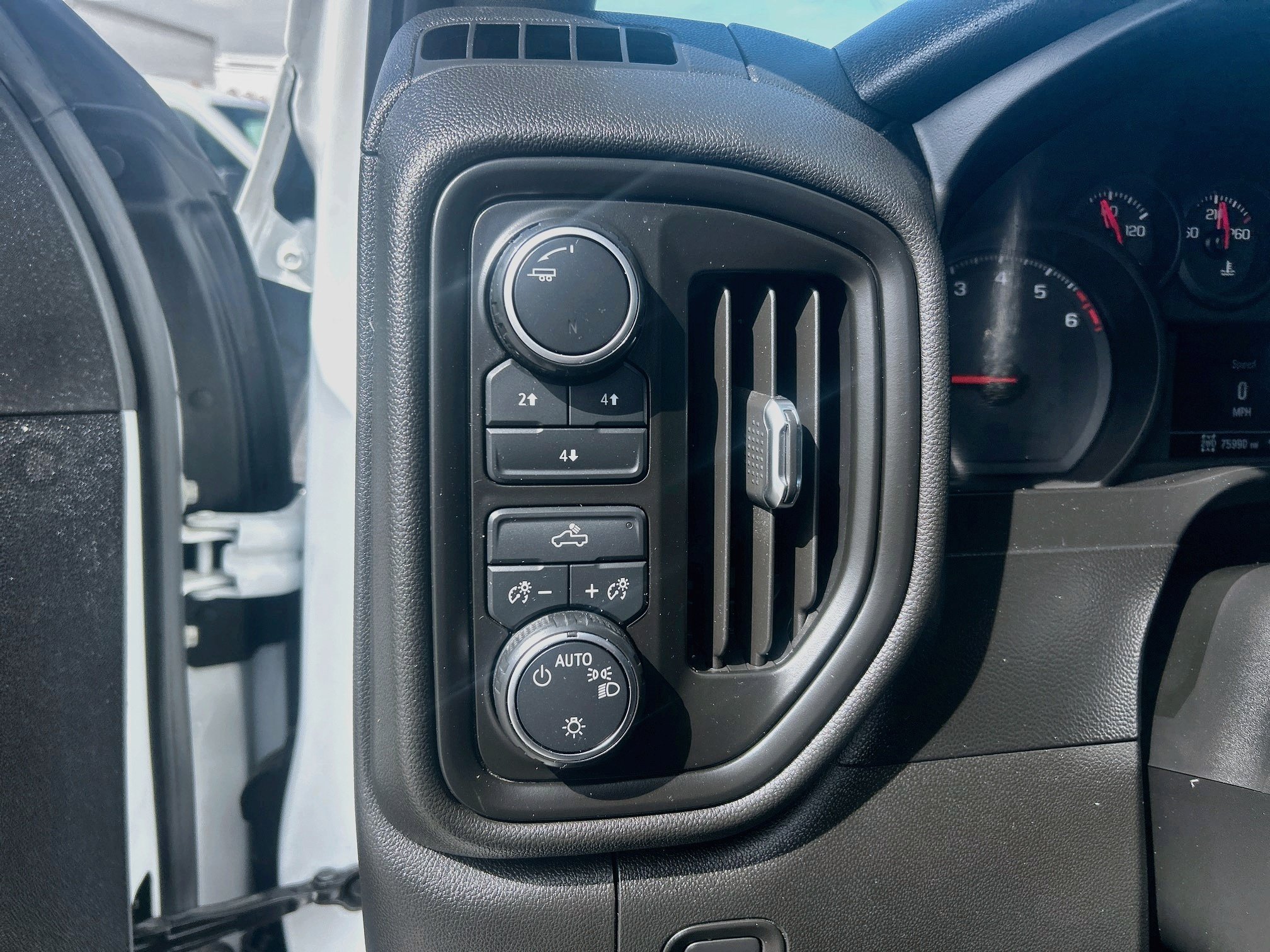 Used 2020 Chevrolet Silverado 2500 W/T w/ WT Fleet Convenience Package AWD/4WD image 10