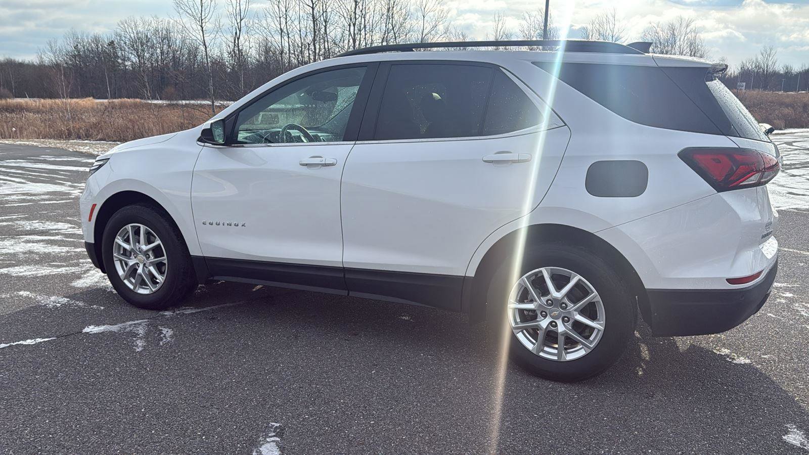 Used 2022 Chevrolet Equinox LT image 10