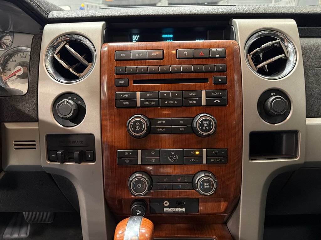 Used 2010 Ford F150 Lariat AWD/4WD image 6