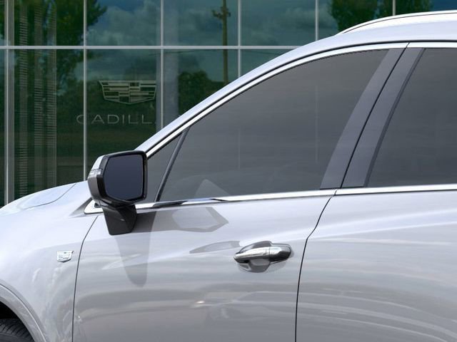 New 2025 Cadillac XT5 Luxury w/ LPO, Red Accent Package image 12