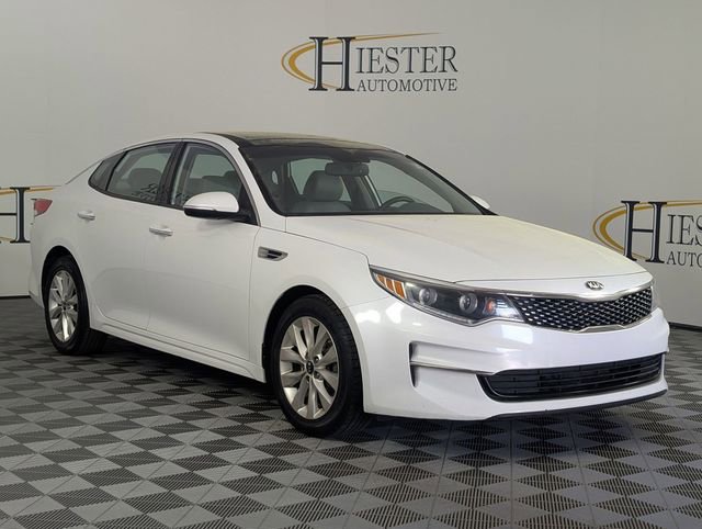 Used 2016 Kia Optima EX w/ Option Group 040 image 2