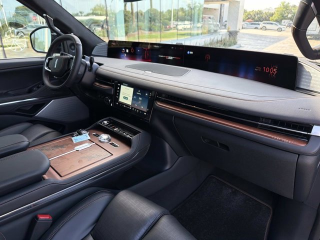 New 2026 Lincoln Navigator Black Label AWD/4WD image 20