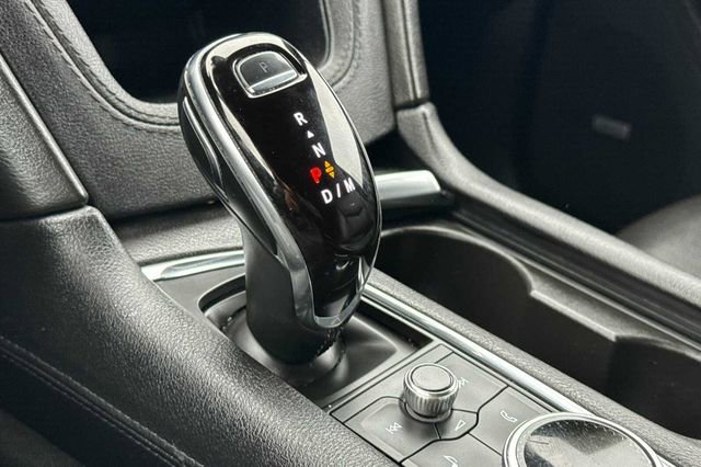 Certified 2023 Cadillac XT5 Luxury w/ LPO, Floor Liner Package image 21