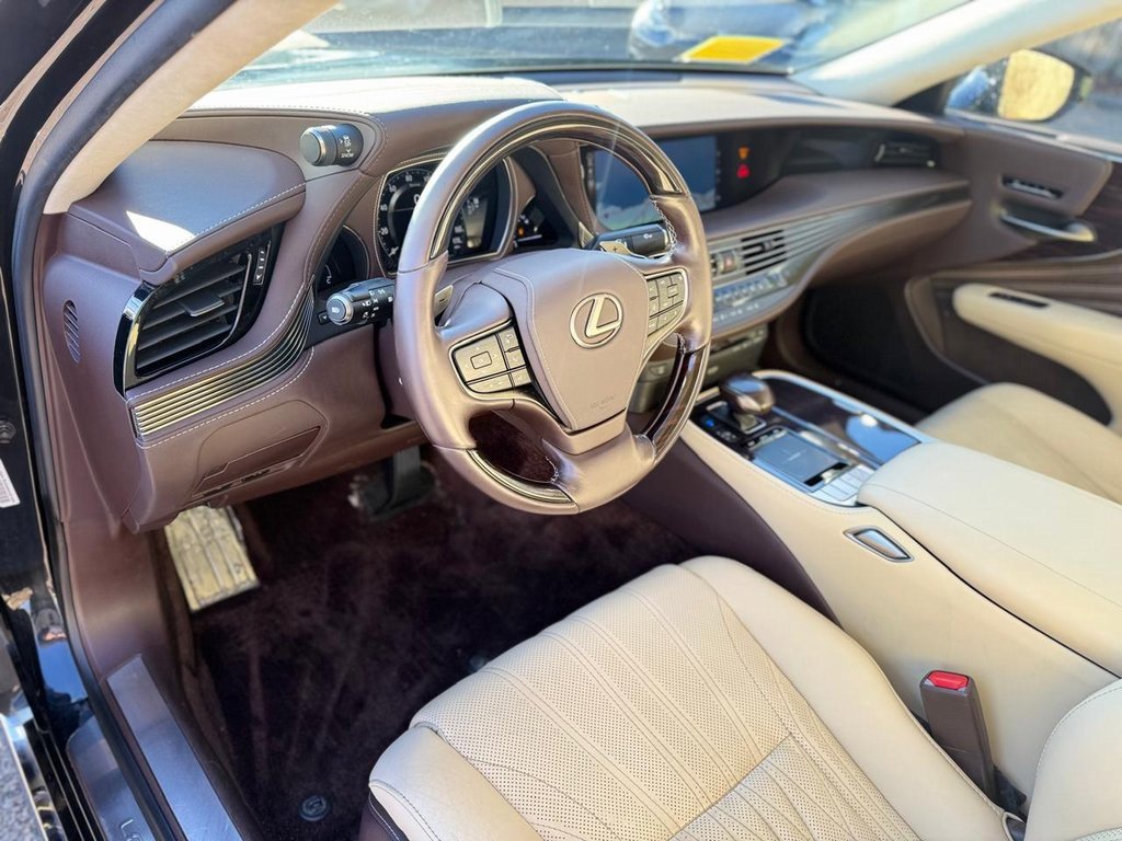 Used 2020 Lexus LS 500 AWD image 13