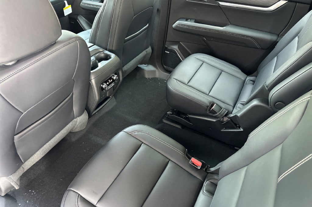 New 2026 GMC Acadia Elevation w/ Super Cruise Package AWD/4WD image 14